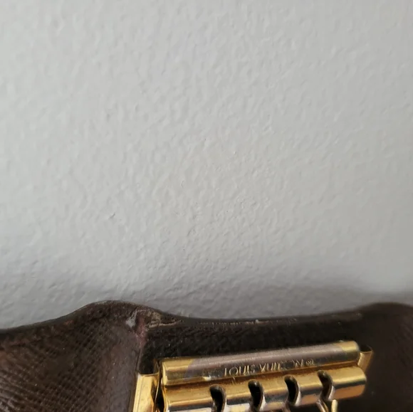 Louis Vuitton Brown Checkered Clutch - Picture 12 of 13